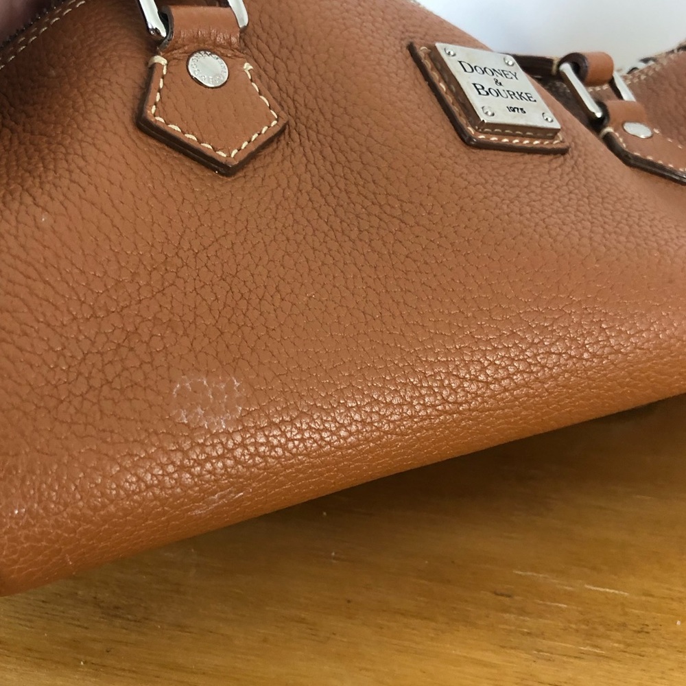 Tan Dooney & Bourke Purse - Picture 8 of 8